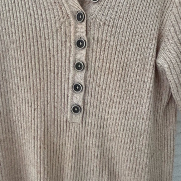 Mother Eye Catcher Henley Rib-Knit top - Picture 3 of 4